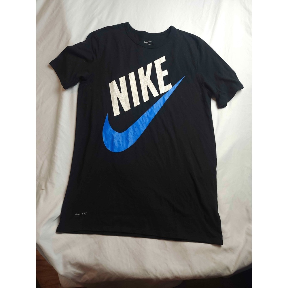 Nike‎ Sportswear Swoosh T-shirt Mens Large Black Dri Fit Athletic Cut Athleisure